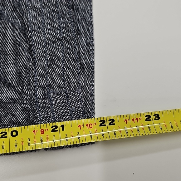 Eileen Fisher Blue Chambray Cargo Crop Pants Size Med - Picture 12 of 12